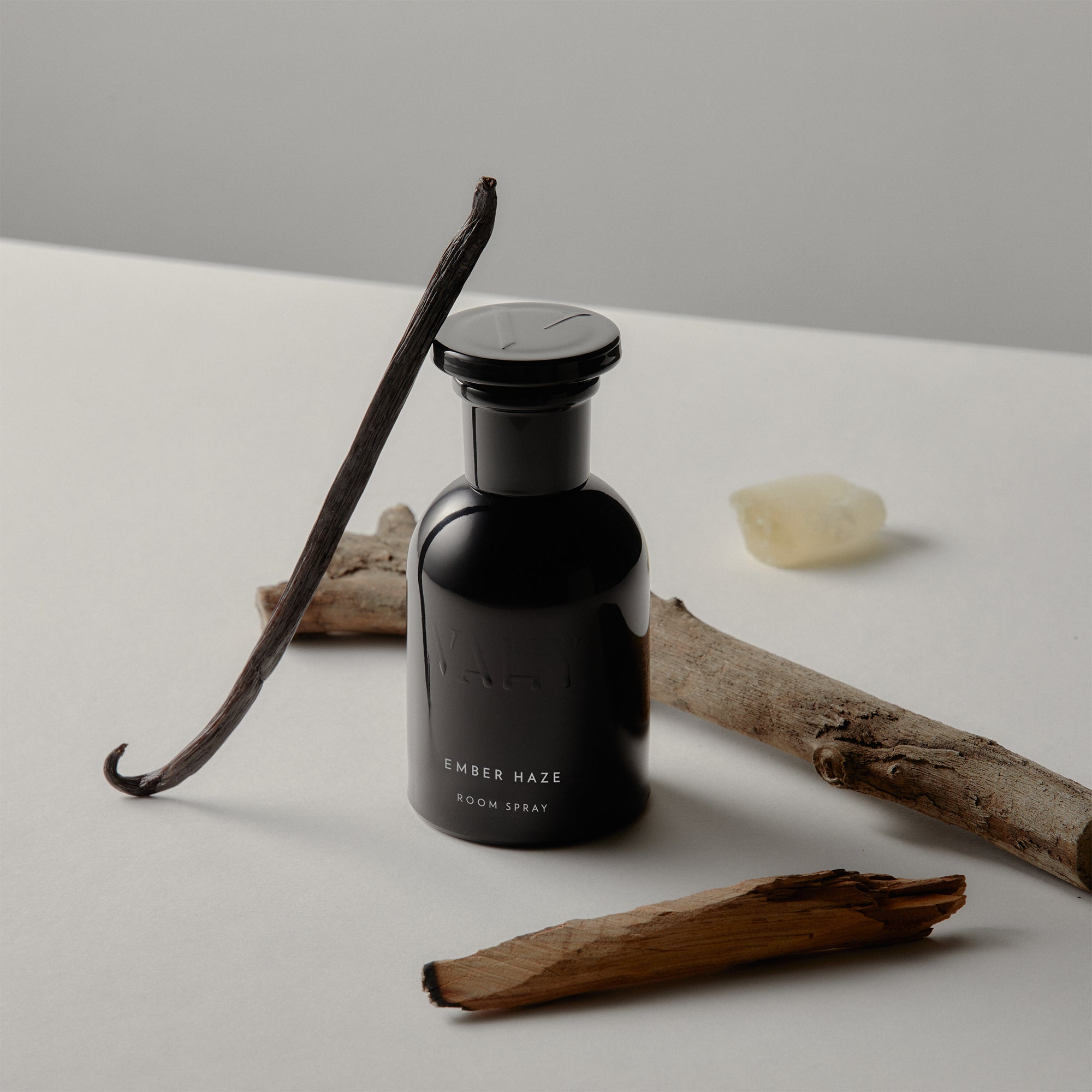 Ember Haze Room Spray - Thumbnail 3